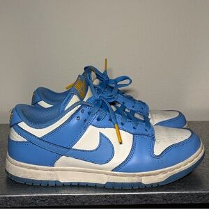 🏀 UNC Nike Dunk Low in Sail and University Gold W 5.5